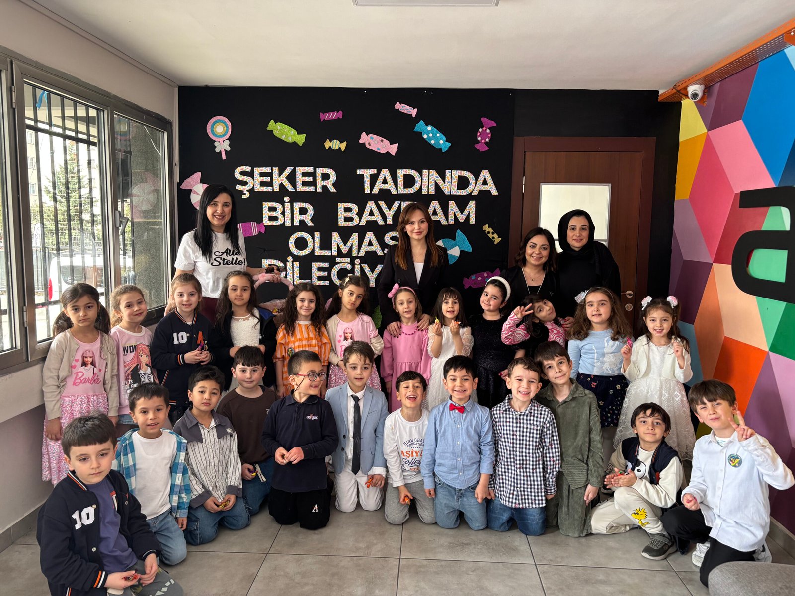 Aşiyan Koleji’nde Bayram Sevinci: Şeker Tadında Bir Gün – 2024/2025