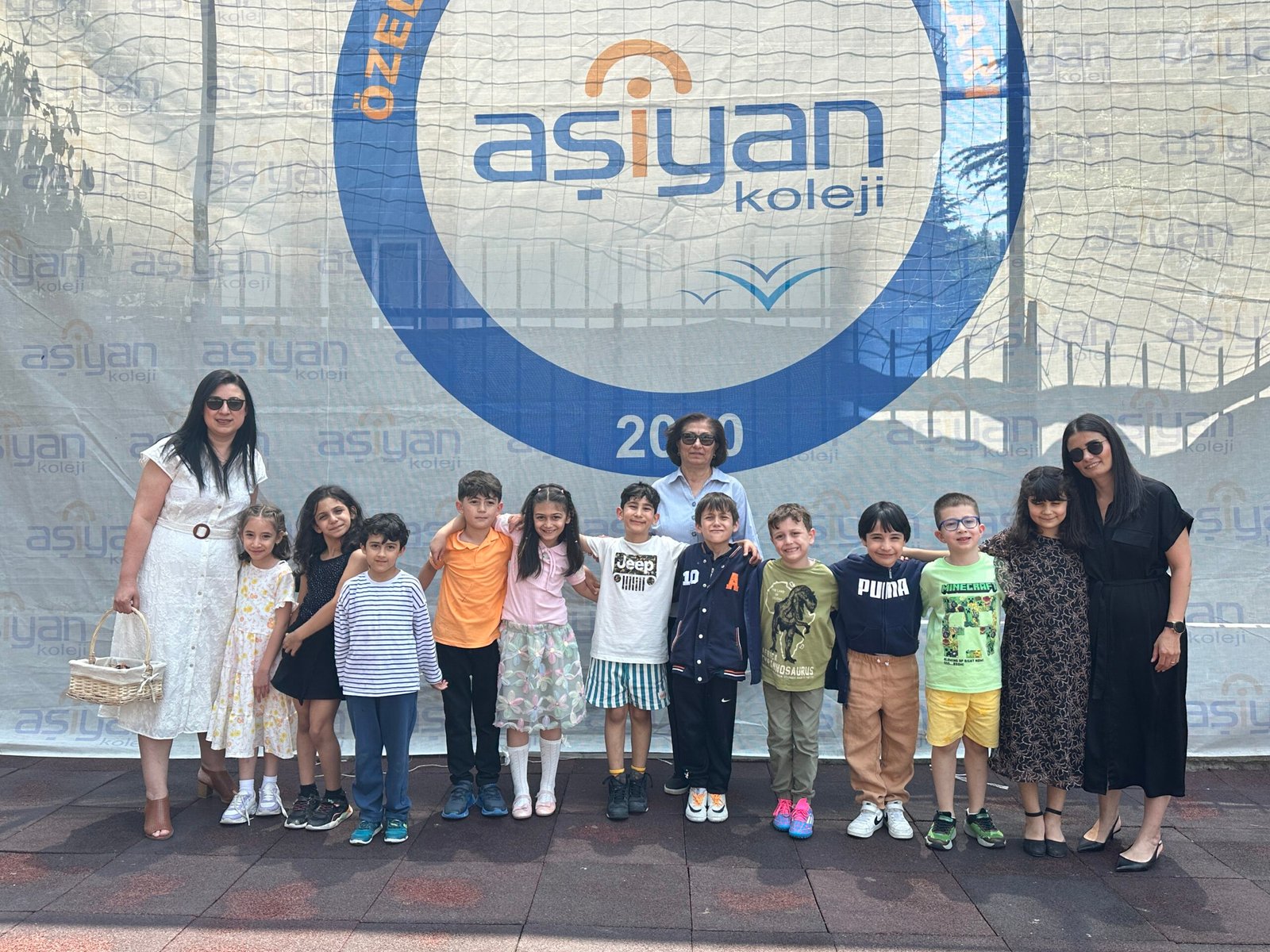 Aşiyan Koleji’nde Kurban Bayramı Bayramlaşması: Birlik ve Paylaşma Zamanı – 2024/2025